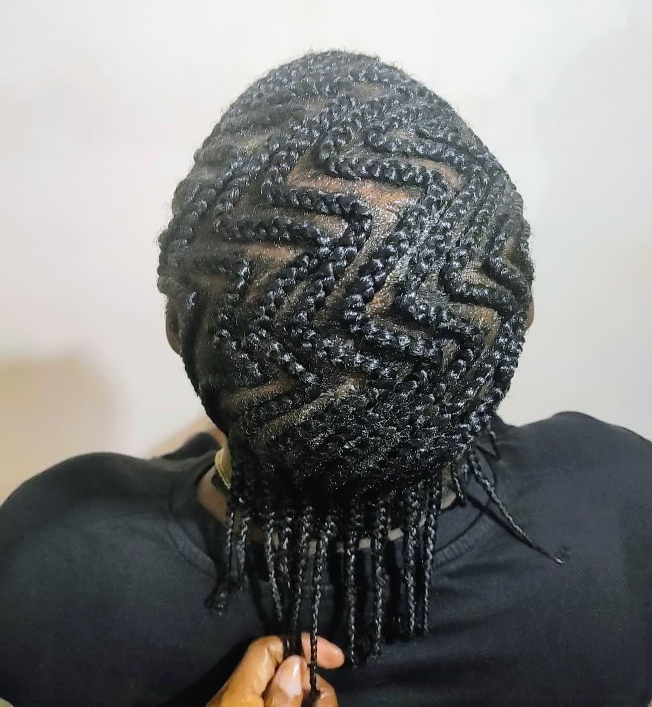 Men’s braid clean finish by a trusted hair stylist in St Kitts