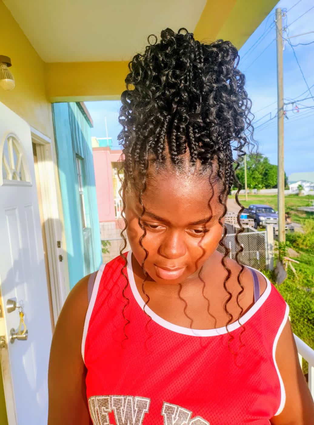 Long-length knotless braid protective style in Frigate Bay, St Kitts